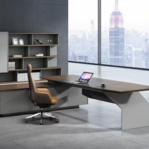 Meja Direktur Desain Interior